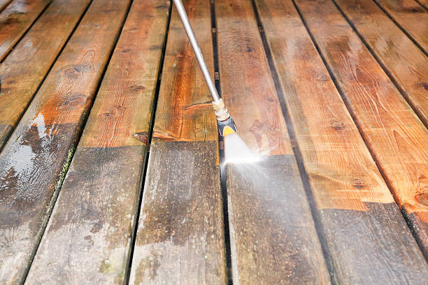 Best Pool Deck Cleaning  in Mars, PA